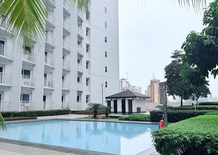 42nd Floor 2br With Amazing Views, Single Beds & 7 Pools Manila