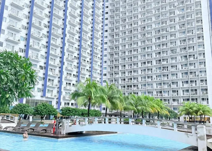 42nd Floor 2br With Amazing Views, Single Beds & 7 Pools *