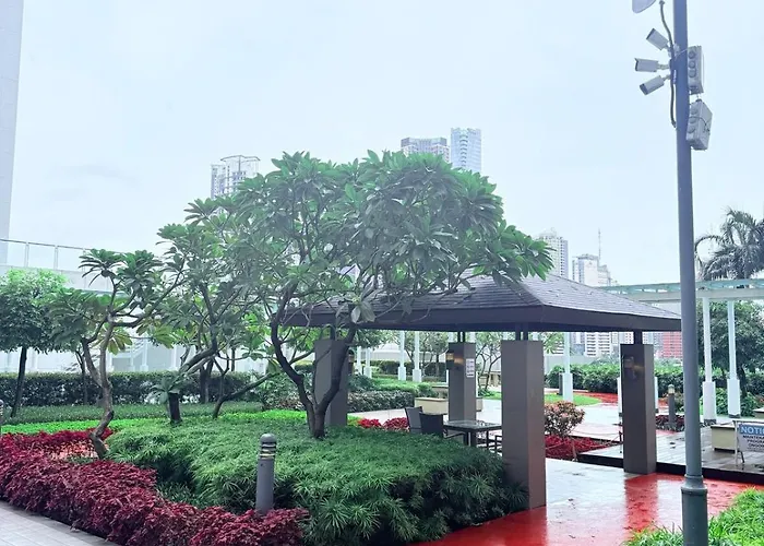 42nd Floor 2br With Amazing Views, Single Beds & 7 Pools Appartamento